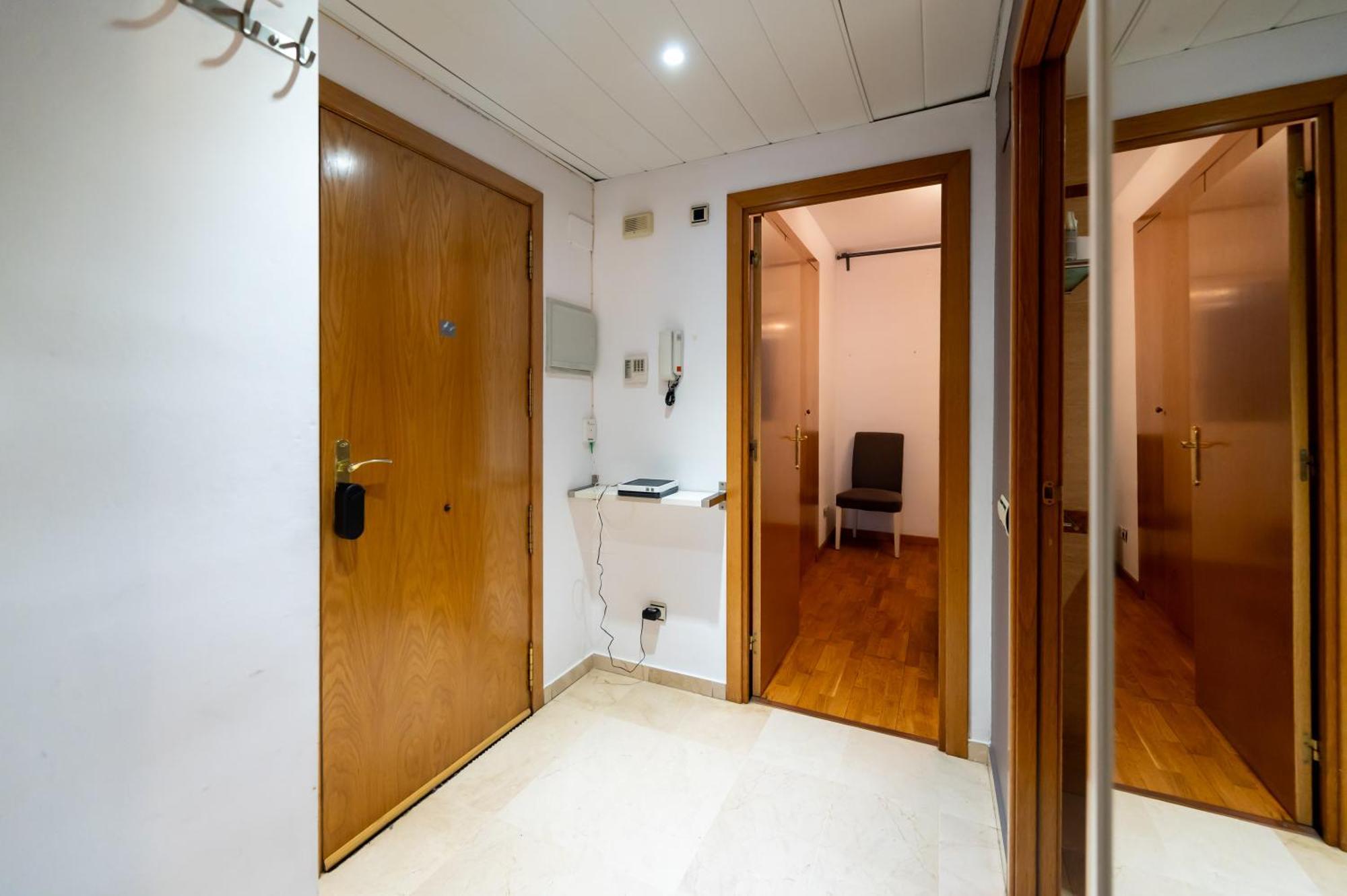 Comfy Downtown + Private Terrace Appartement Barcelona Buitenkant foto
