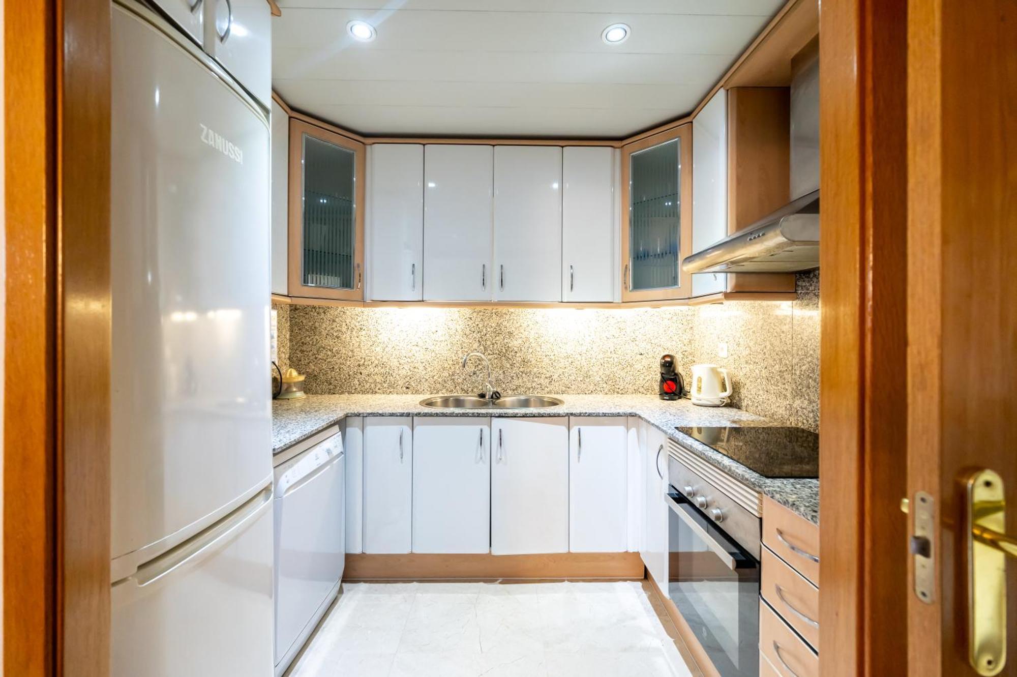 Comfy Downtown + Private Terrace Appartement Barcelona Buitenkant foto