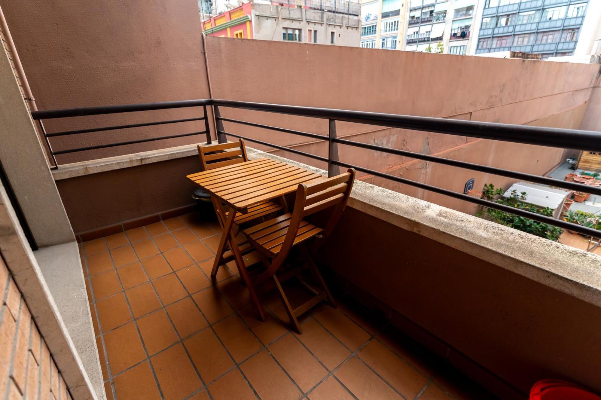 Comfy Downtown + Private Terrace Appartement Barcelona Buitenkant foto